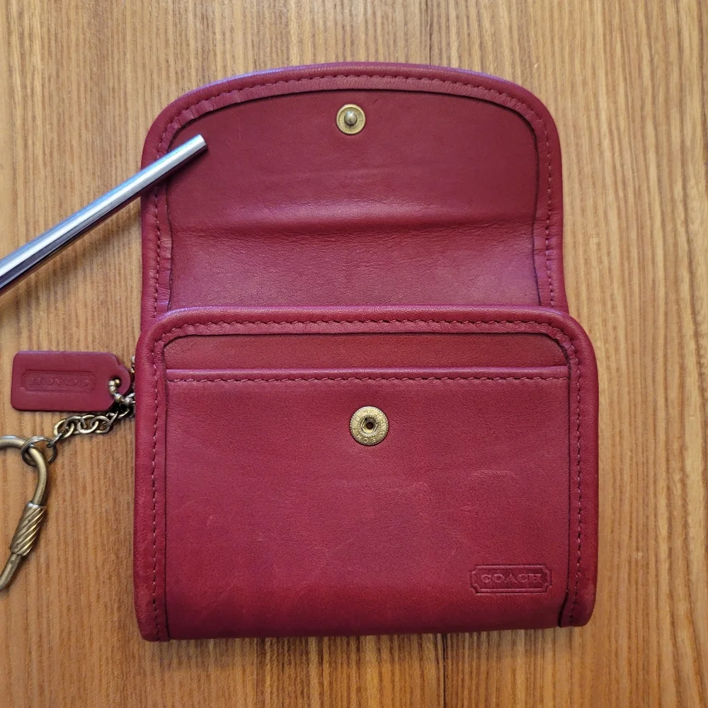 Vintage 90s Coach 7219 Wallet Red - Picture 2 of 7